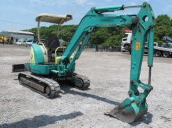 Mini excavator YANMAR VIO35-2 25621 2004 YEAR 1413 h